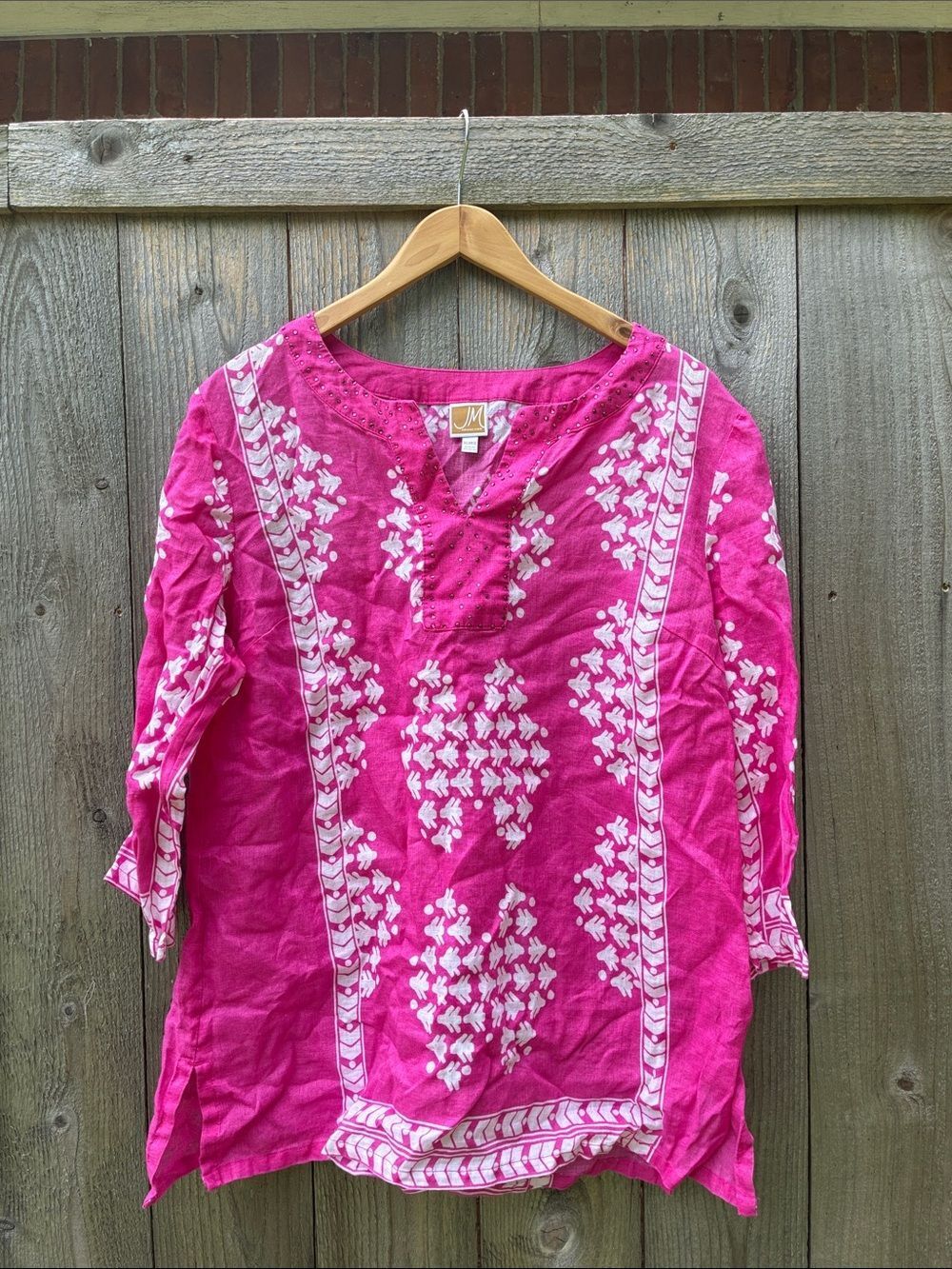 JM Collection Linen Hot Pink Tunic with White Floral Embroidery